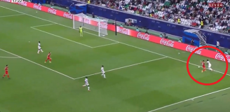 CYRK w meczu Bahrajn - Sudan i PUDŁO DEKADY xD [VIDEO]